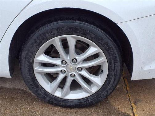 2016 Chevrolet Malibu 1LT