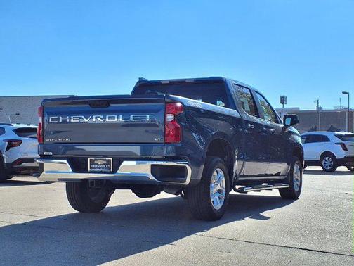 Lakeshore Blue Metallic 2024 Chevrolet Silverado 1500 LT