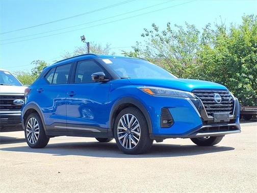 2024 Nissan Kicks SR