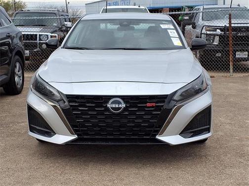 2024 Nissan Altima SR FWD