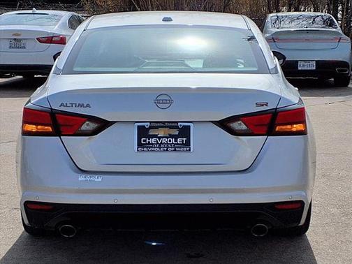 2024 Nissan Altima SR FWD