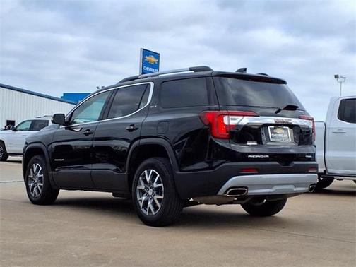 2023 GMC Acadia AWD SLT