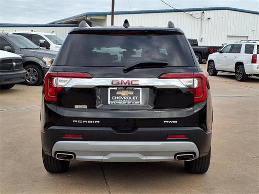 2023 GMC Acadia AWD SLT