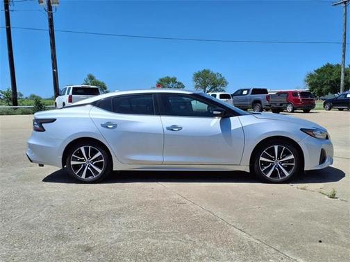 2022 Nissan Maxima SV Xtronic CVT