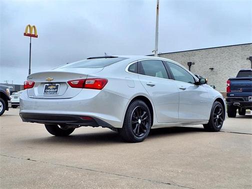2016 Chevrolet Malibu 1LT