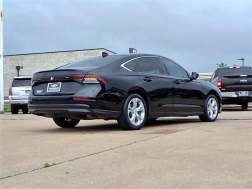 2023 Honda Accord LX 1.5T