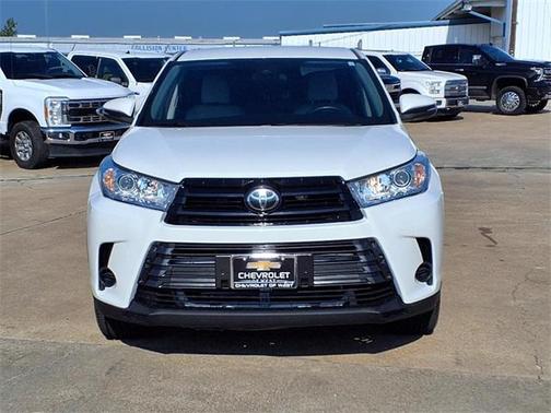 2017 Toyota Highlander LE