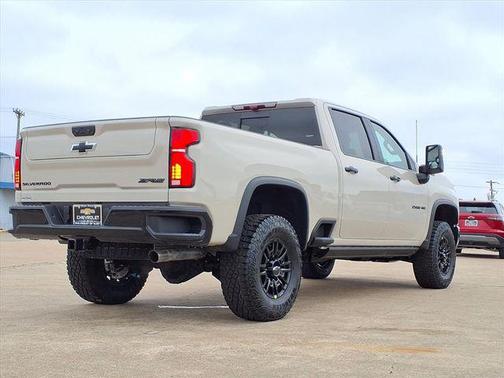 2026 Chevrolet Silverado 2500 Crew Cab, Standard Bed, XR2, 4WD