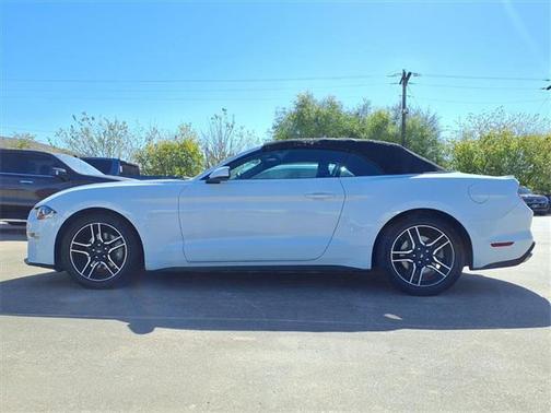 2022 Ford Mustang EcoBoost Premium