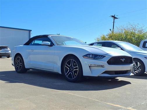 2022 Ford Mustang EcoBoost Premium