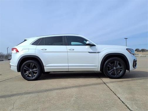 2022 Volkswagen Atlas Cross Sport 2.0T SEL