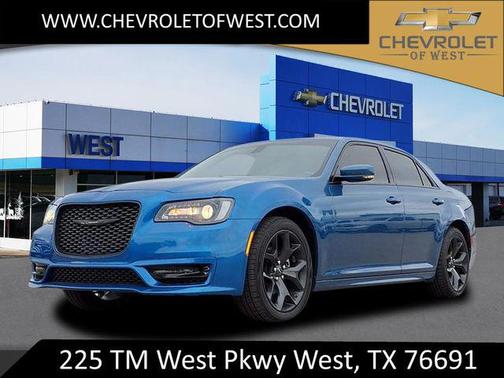 2022 Chrysler 300 Touring