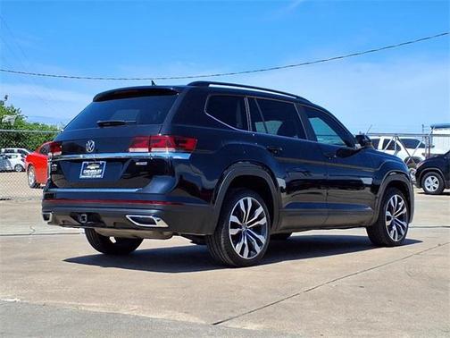 2022 Volkswagen Atlas 3.6L SE w/Technology