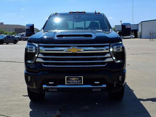 2025 Chevrolet Silverado 2500 High Country