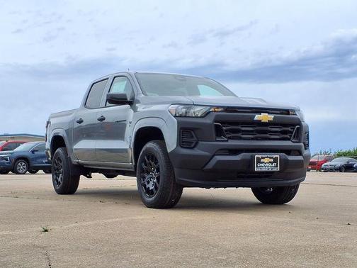 Sterling Gray Metallic 2026 Chevrolet Colorado WT