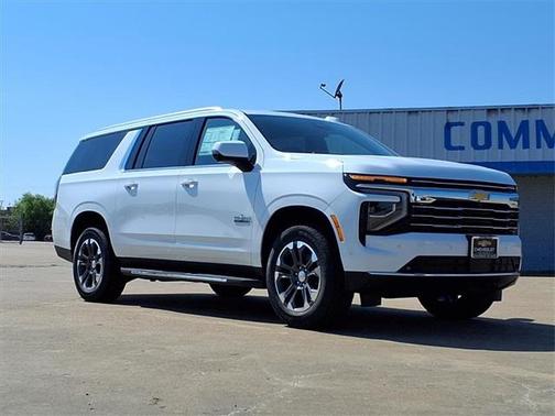 2025 Chevrolet Suburban LT