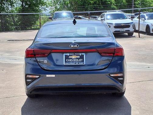 2021 Kia Forte FE