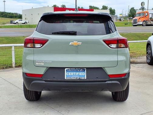 Cacti Green 2026 Chevrolet Trailblazer LS