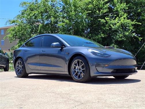 2022 Tesla Model 3 Standard Range