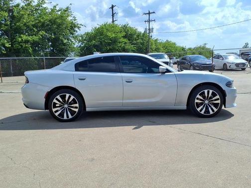 Triple Nickel Clearcoat 2022 Dodge Charger SXT
