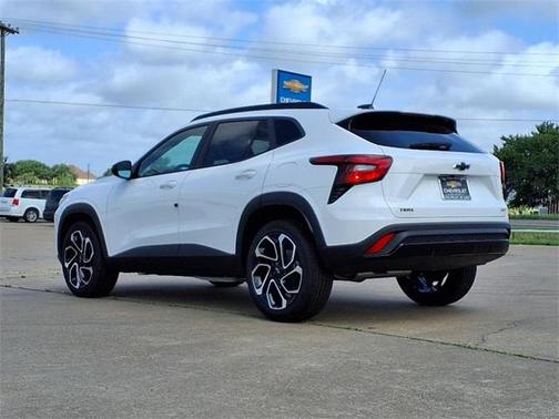 2025 Chevrolet Trax FWD 2RS