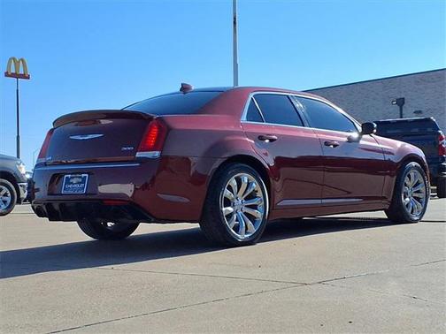 2021 Chrysler 300 Touring