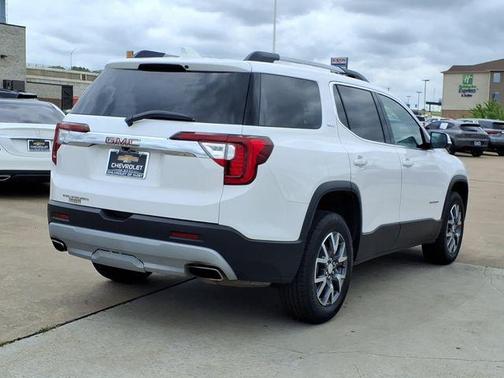 Summit White 2023 GMC Acadia FWD SLT