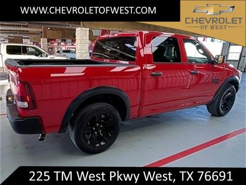 2024 RAM 1500 Classic Warlock Crew Cab 4x2 5'7' Box