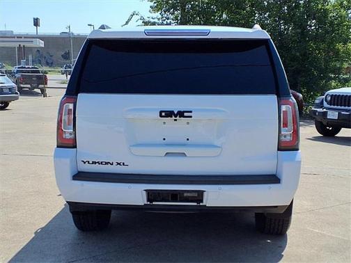 2020 GMC Yukon XL SLT