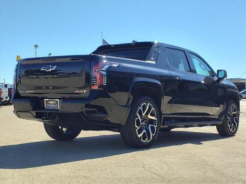 2024 Chevrolet Silverado EV RST