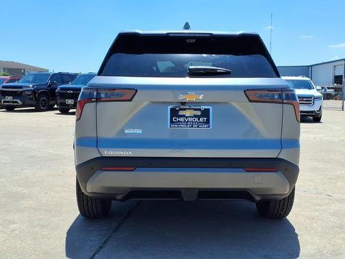 Sterling Gray Metallic 2026 Chevrolet Equinox 1LT