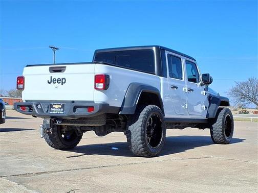 2020 Jeep Gladiator Sport