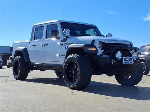 2020 Jeep Gladiator Sport