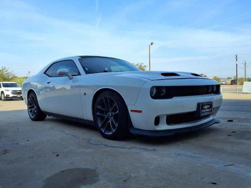White Knuckle Clearcoat 2020 Dodge Challenger R/T Scat Pack