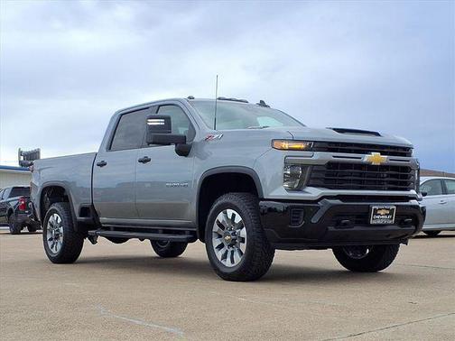2026 Chevrolet Silverado 2500 Custom