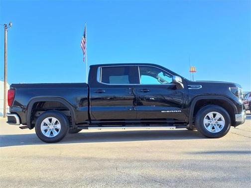 2023 GMC Sierra 1500 SLE