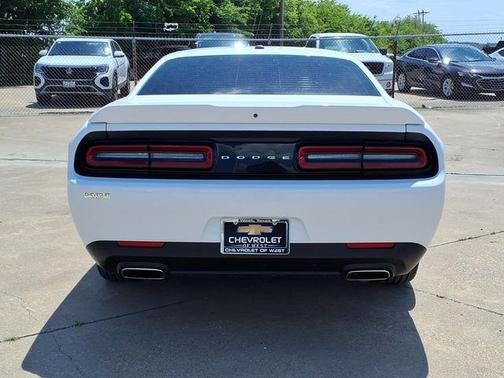 White Knuckle Clearcoat 2022 Dodge Challenger GT