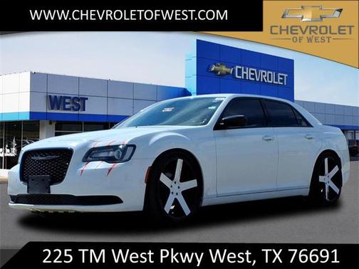 2020 Chrysler 300 Touring