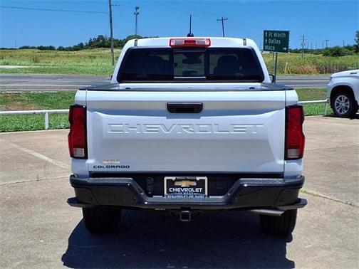 2025 Chevrolet Colorado WT
