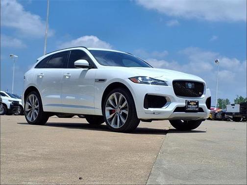 2019 Jaguar F-PACE S