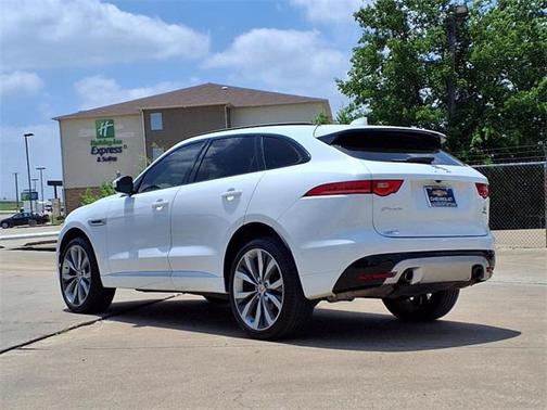 2019 Jaguar F-PACE S