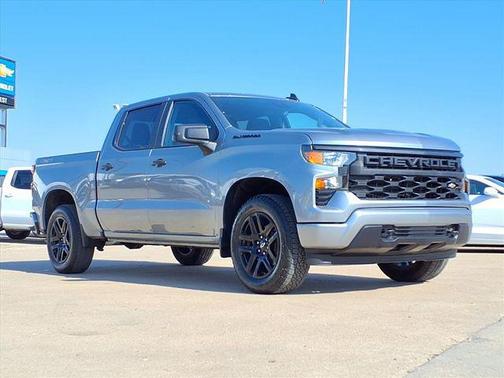 Sterling Gray Metallic 2025 Chevrolet Silverado 1500 Custom