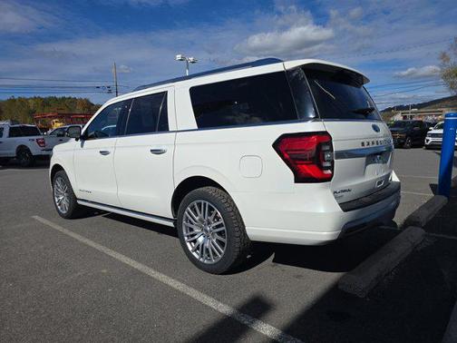 2022 Ford Expedition Max Platinum