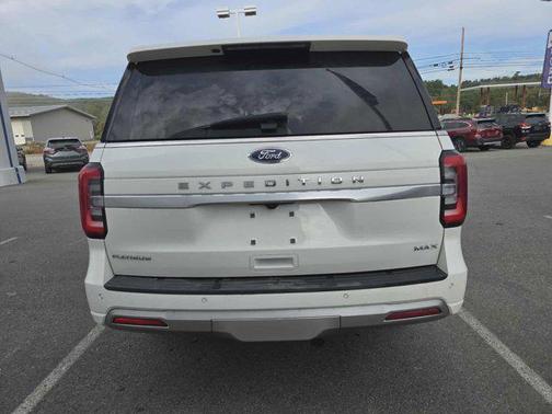 2022 Ford Expedition Max Platinum