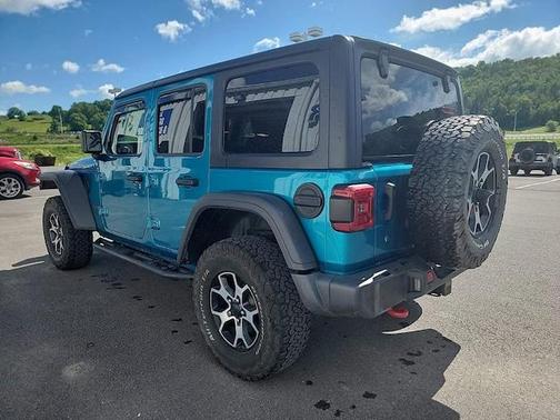 Photo 5 of 11 of 2020 Jeep Wrangler Unlimited Rubicon