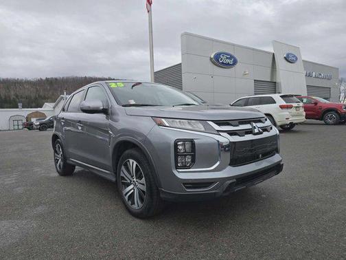 2025 Mitsubishi Outlander Sport SE