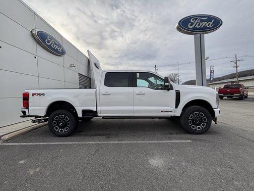 2026 Ford F-350 Platinum