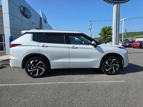 2022 Mitsubishi Outlander SEL 2.5 S-AWC