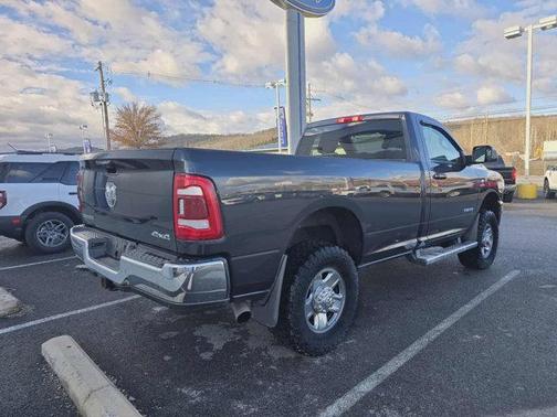 2021 RAM 3500 Big Horn Regular Cab 4x4 8' Box