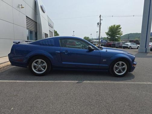 2006 Ford Mustang GT Premium